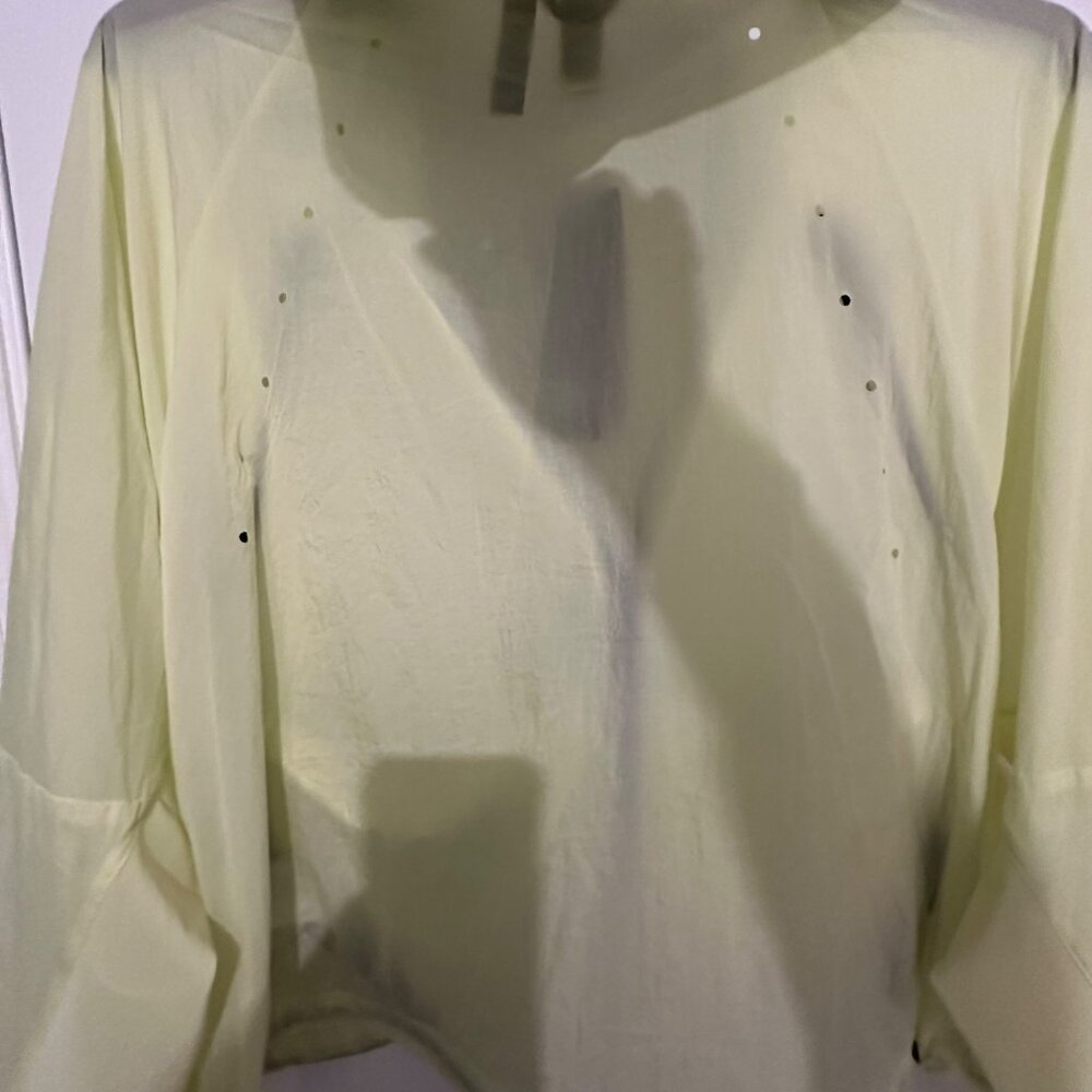 Adidas W.N.D. Womens Multi Sport Jacket L Lightweight Nylon Yellow - Picture 12 of 15